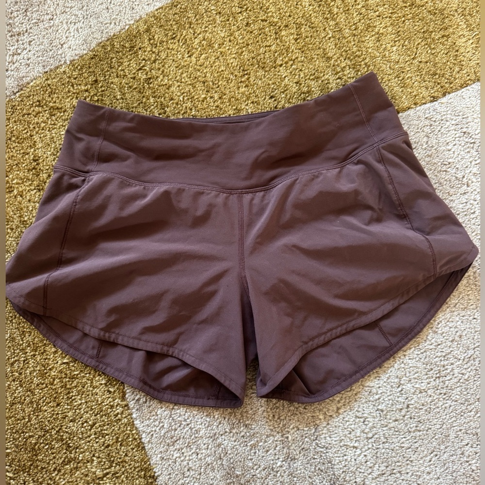 Lululemon 4" shorts size 6